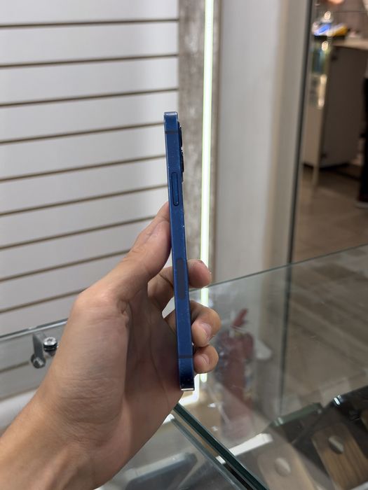 Продам Iphone 12 128GB 100%