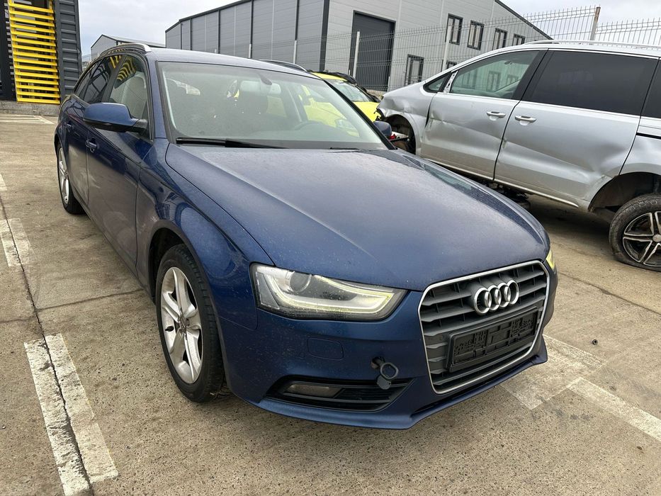 Dezmembrez / Dezmembrari / Piese / Accesorii Audi a4 b8.5 2013 2.0 tdi CJCA volan stanga