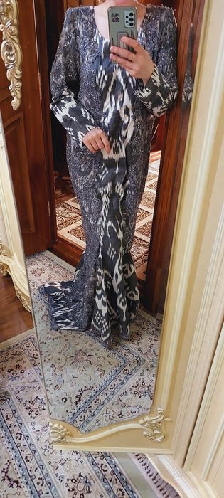 Oqshom va Kelin salom uchun libos