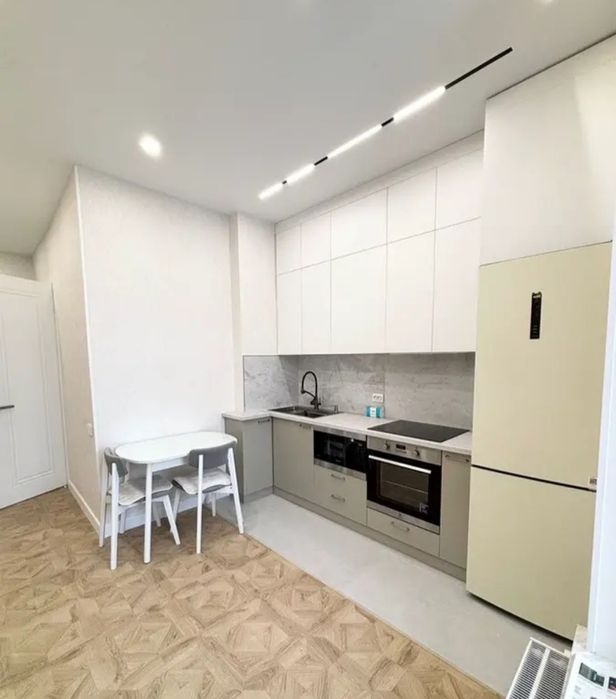 Ц 1 da 1 xonali kvartira ijaraga beriladi.