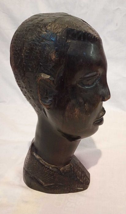 Sculptura africana (bust) in lemn de abanos, foarte masiva