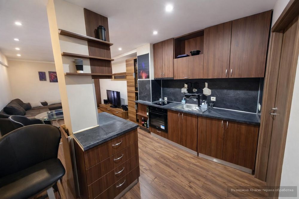 Двустаен апартамент в ж.к. Банишора.