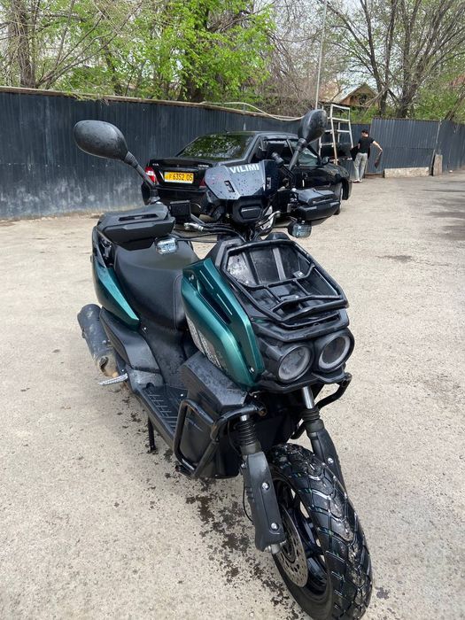 Мопед скутер танк