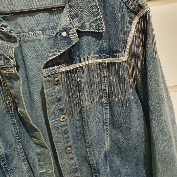 Vând jachetă blug cu franjuri