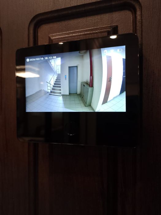 Видеоглазок видеозвонок с установкой