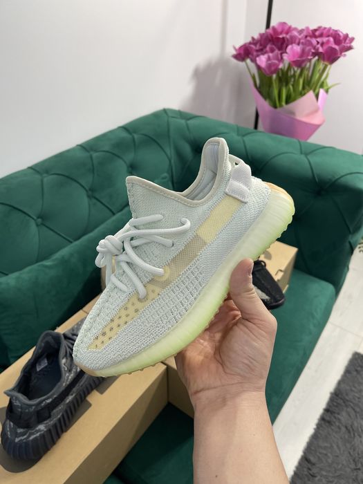 Adidasi Yeezy Boost calitate Premium colectie noua