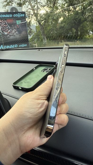 Продам iPhone 13 Pro 256 ГБ