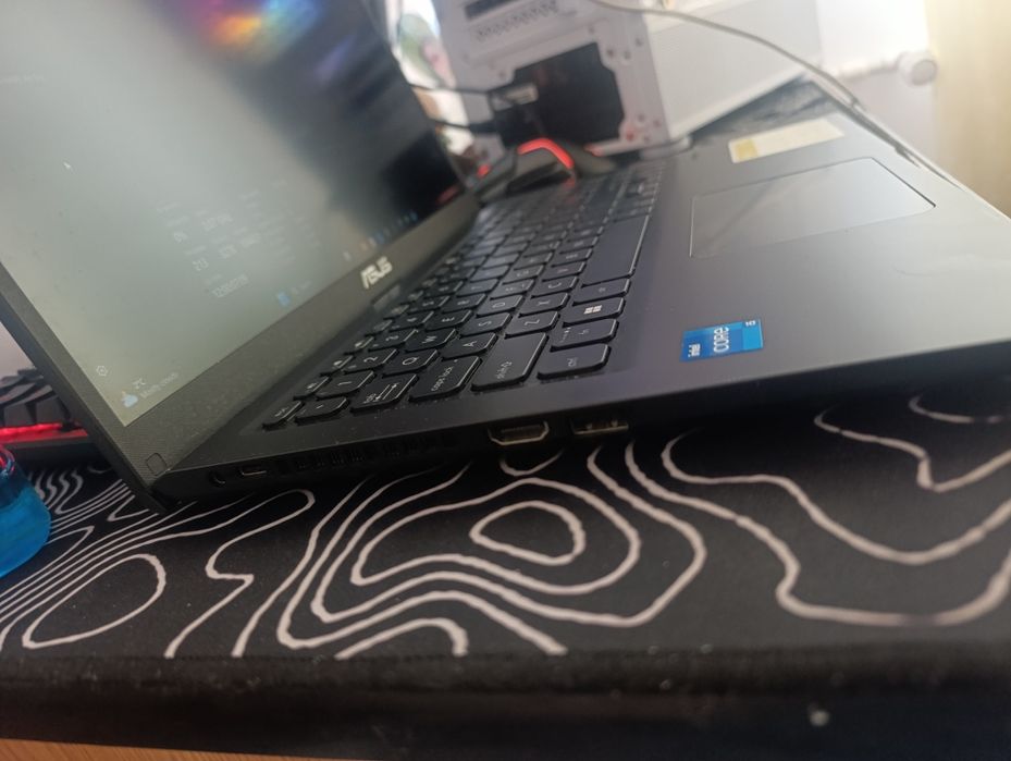 Laptop asus vivobook