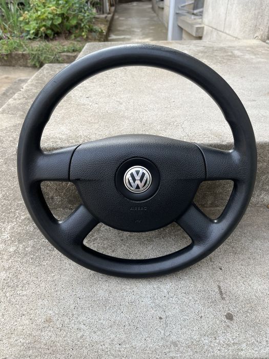 Четирилъчев волан с airbag за Volkswagen (VW)