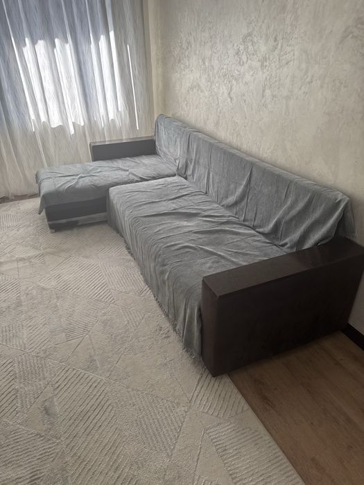 Продам диван раздвижной