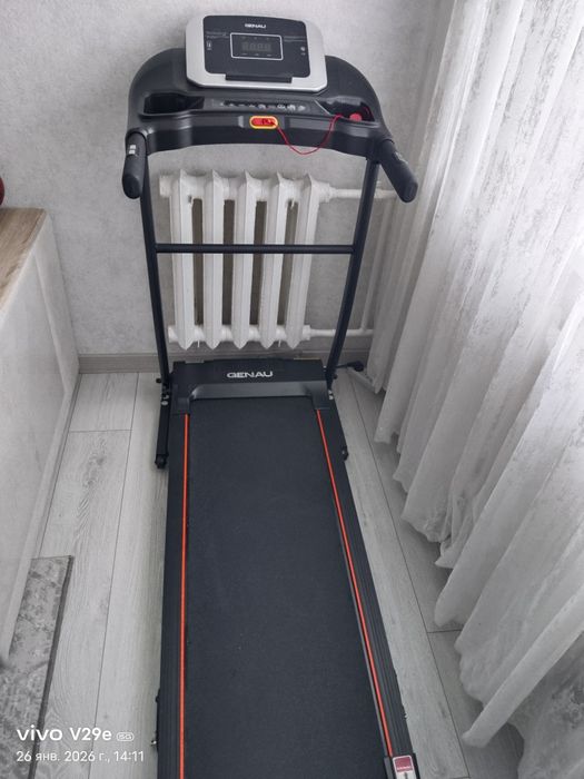 Продаю беговую дорожку