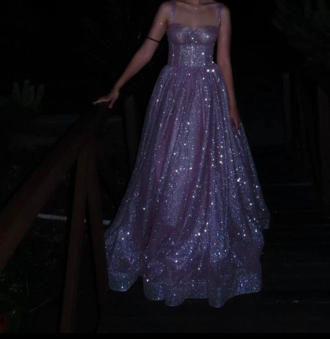 Платье вечернее шикарное