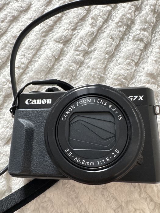 Продам Canon G7X Mark II
