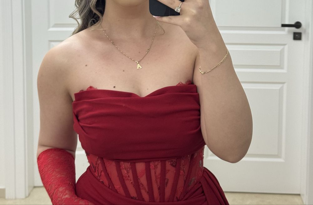 Vand rochie de ocazie
