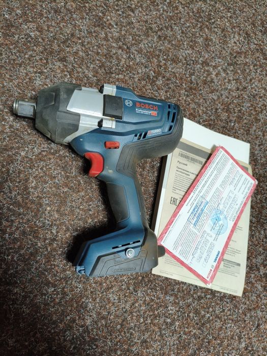 ударный гайковёрт Bosch