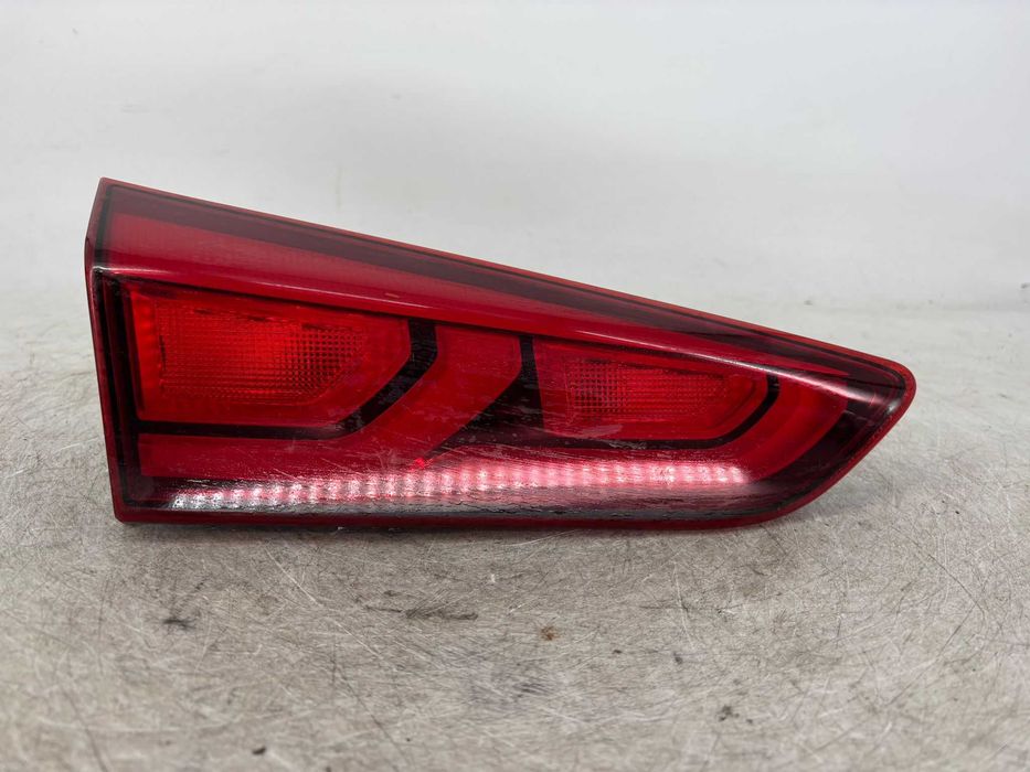 Stop stanga/dreapta de pe haion Hyundai I20 an 2016