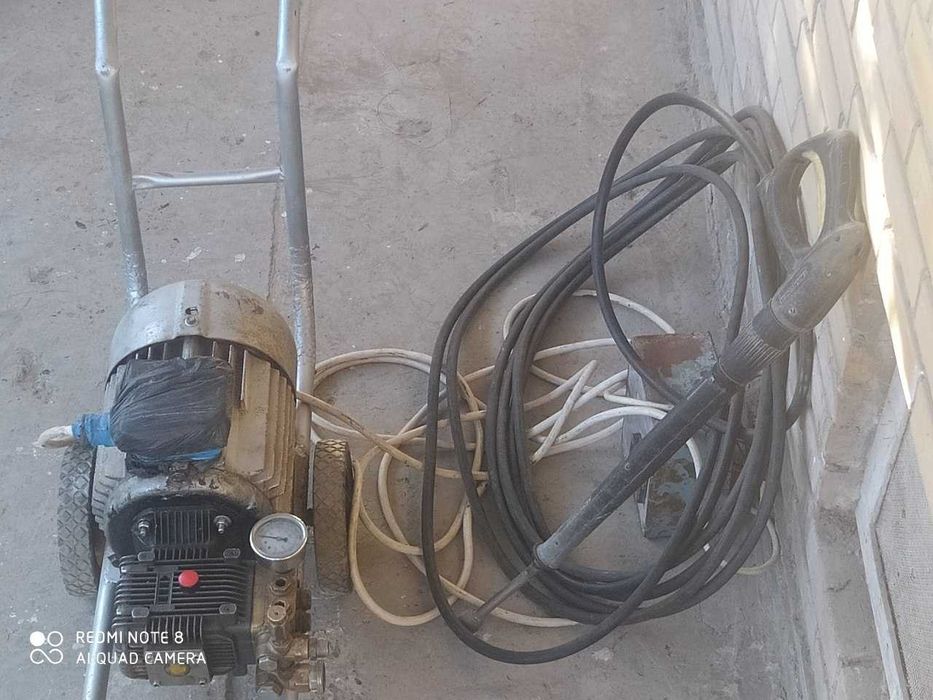 Комплект хамма нарсаси бор  Карчер аппарати сотилади .