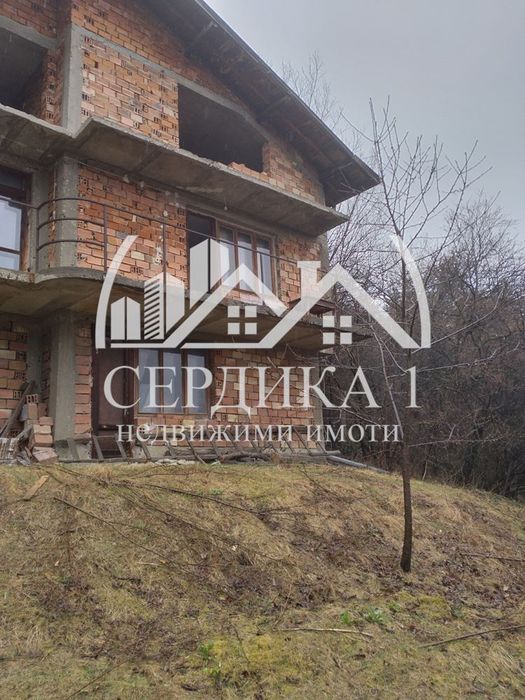 Продава се Къща в с. Мламолово, Област Кюстендил - 234 кв.м за 153 €/кв.м - Снимка #8
