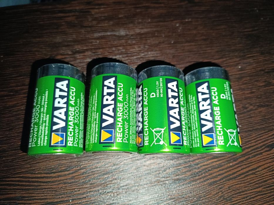 Baterii reâncarcabile VARTA