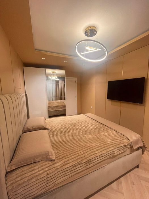 Дава се под наем Тристаен апартамент в Пловдив, Център - 103 кв.м за 918 € - Снимка #5