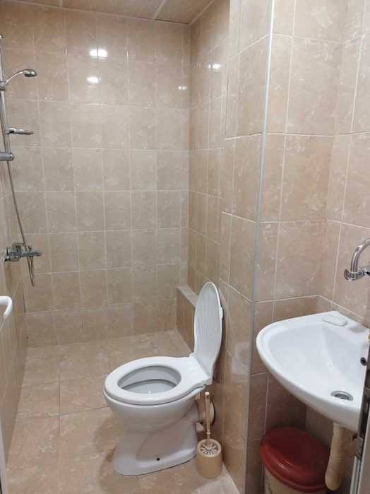 Дава се под наем Едностаен апартамент в Благоевград, Идеален център - 16 кв.м за 127.5 € - Снимка #4