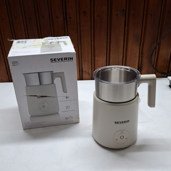 Индукционен разпенител за мляко SEVERIN Spuma Lite SM 3589.