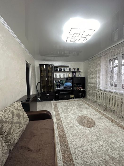 Продам 3 комнатную квартиру в Есике