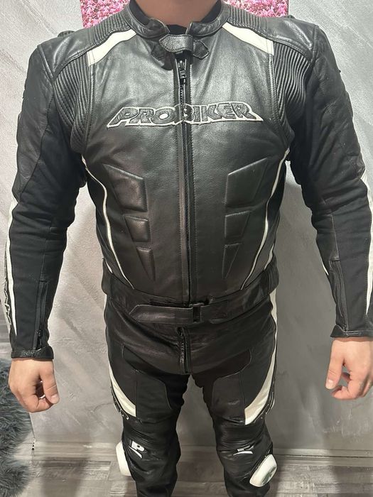 Екип за пистов мотор