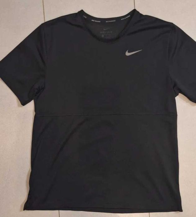 Nike Тениски Dri Fit размер S и М, за 13г