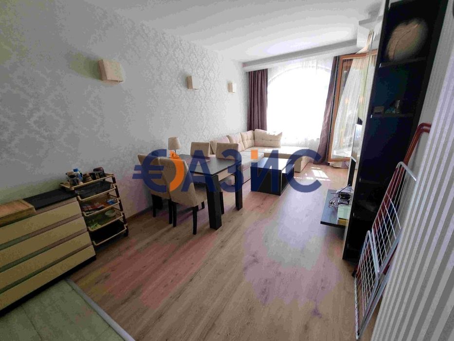 Продава се Двустаен апартамент в к.к. Слънчев бряг - 60 кв.м за 1500 €/кв.м - Снимка #1