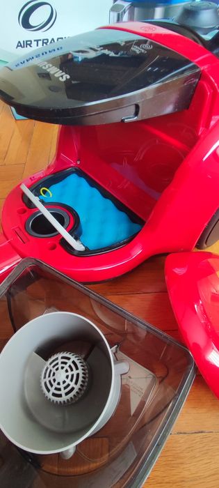 Прахосмукачка Samsung с контейнер