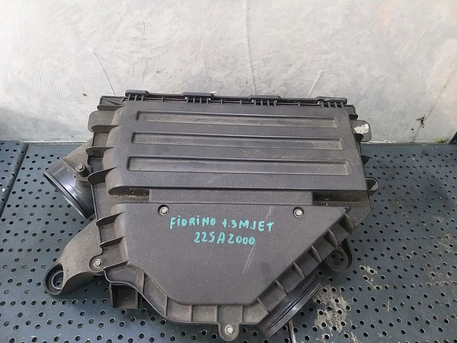 Carcasa filtru aer 1.3 mjt fiat fiorino 51968076