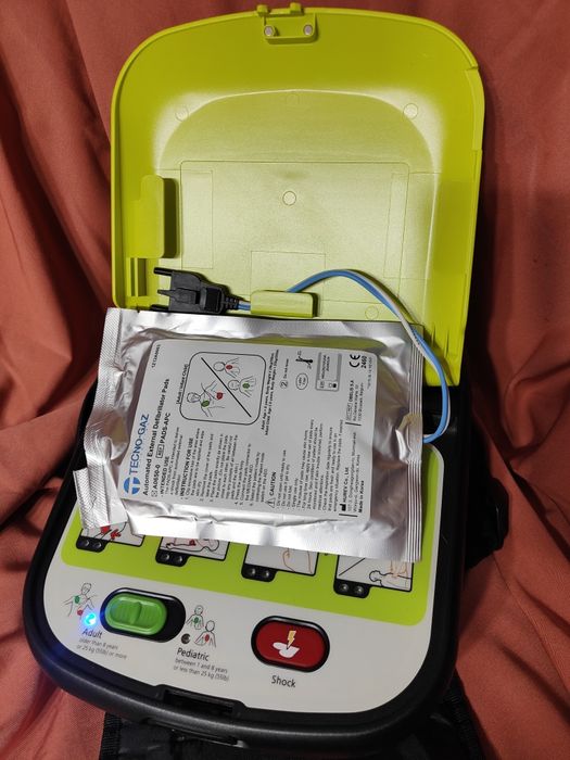 Defibrilator Technoheart plus AED