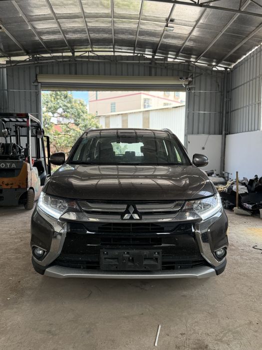 Митцубиси Аутлендер Mitsubishi Outlander 2018