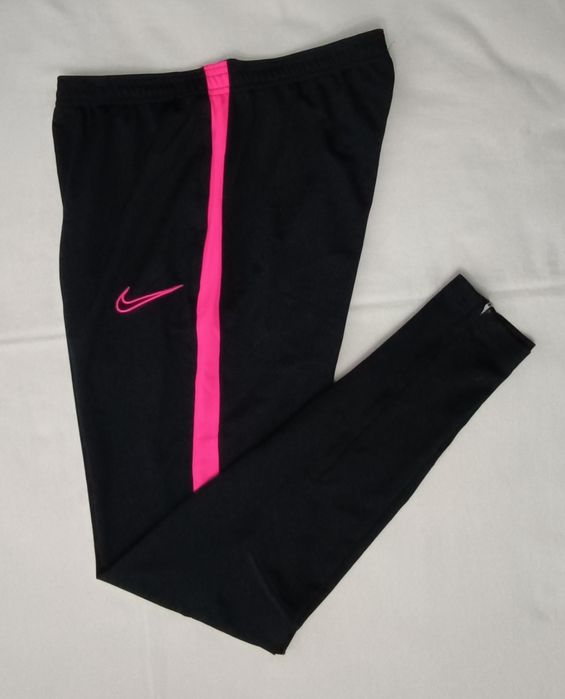 Nike DRI-FIT Strike Pants оригинално долнище S Найк спорт долница