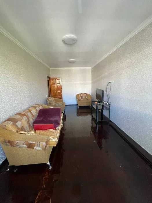 UL Navoiy kochada 2xonali Kvartira Sotiladi !!