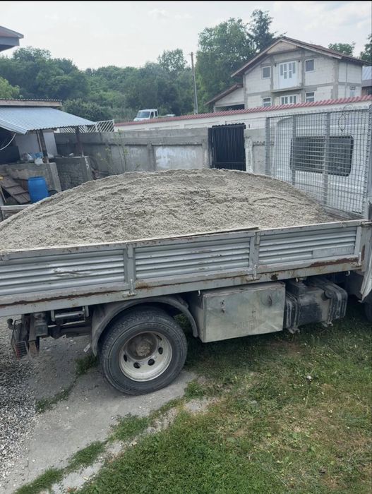 Camioneta Nissan trade 100