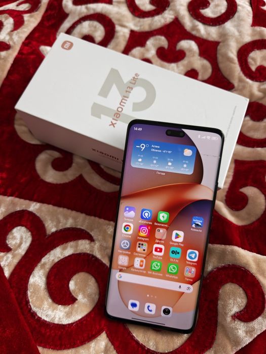 Xiaomi 13 lite продам