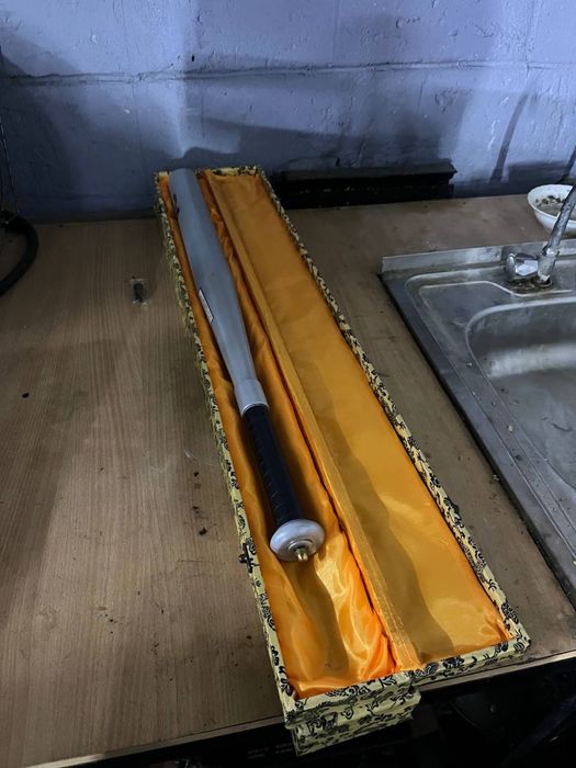 Продам инструмент в идельном состоянии