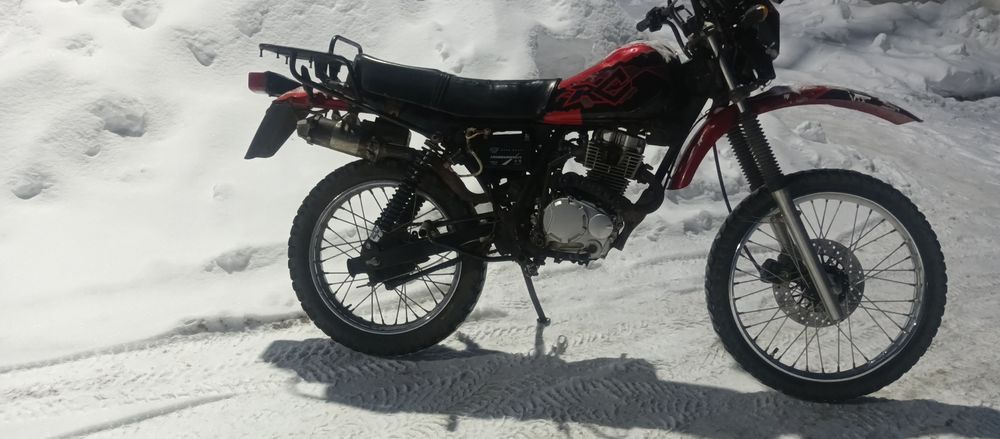 Продам мотоцикл эндуро