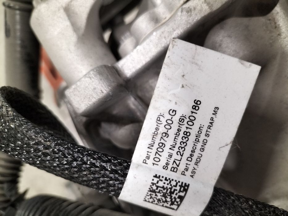 Заден електромотор Tesla Model 3 Highland /Тесла Модел 3 2024г