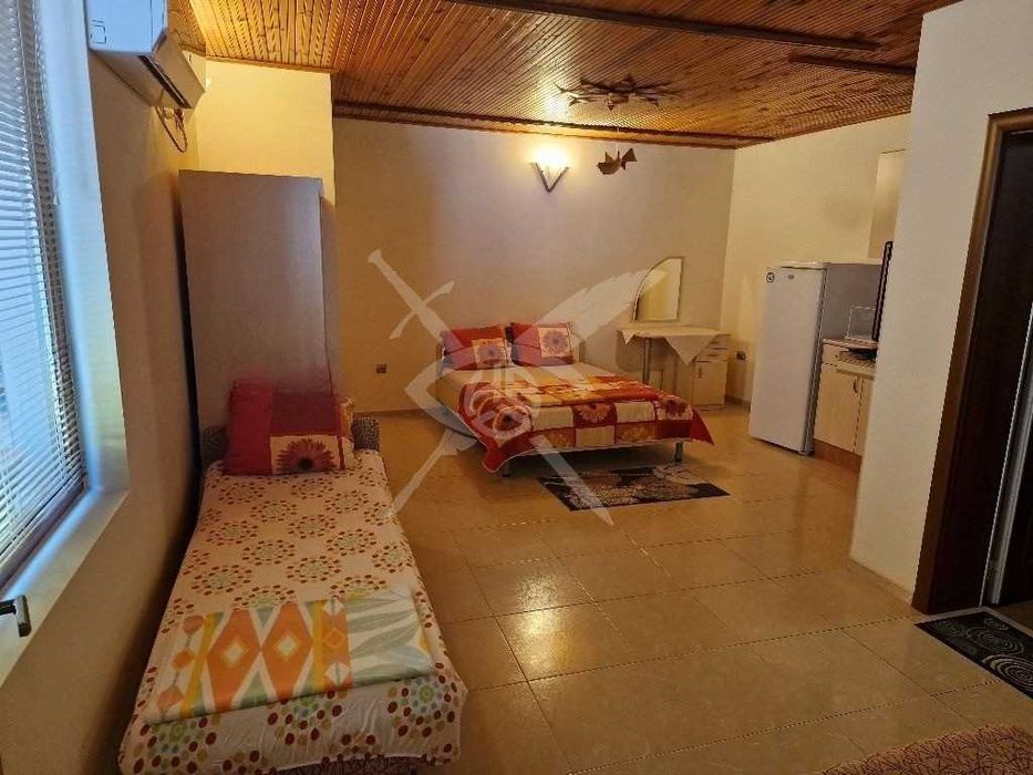 Продава се Къща в Поморие - 240 кв.м за 1339 €/кв.м - Снимка #8