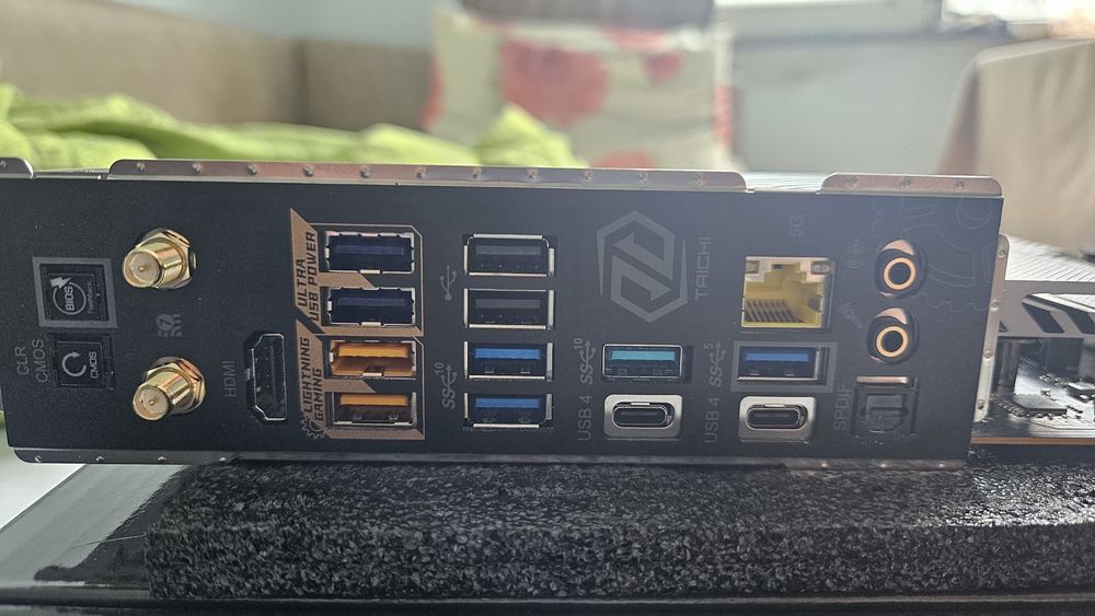 Дънна платка asrock x870e taichi lite