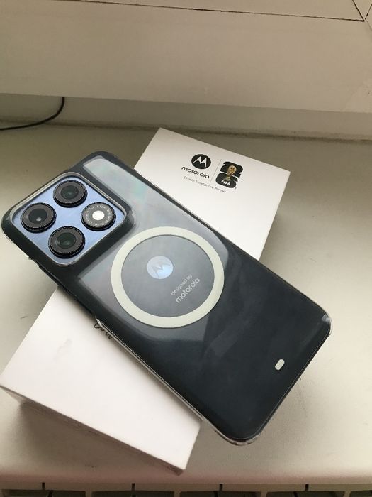 Vand/schimb Motorola edge 70 pro impecabil, 256