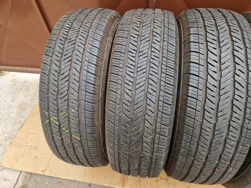 4 Bridgestone R18 255/70
летни гуми
DOT2622