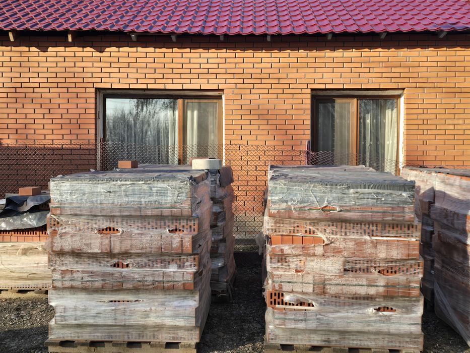 Продам кирпич облицовочный