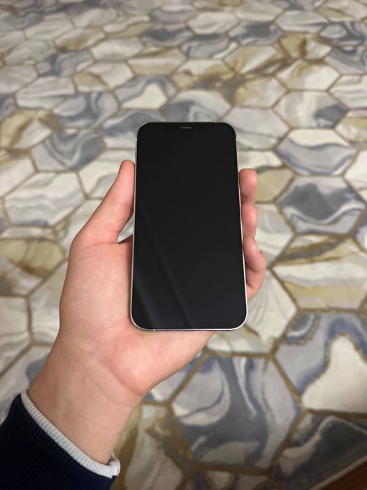 Iphone 12 pro satiladi abmen ba samsung iphone bn