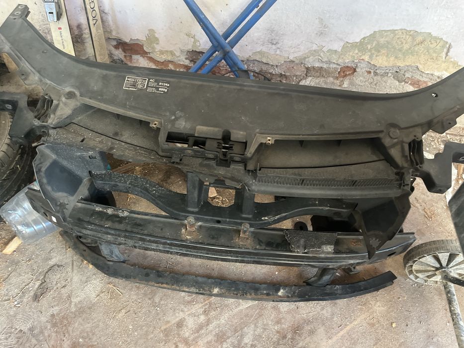 Trager cu radioatoare vw passat b6 2.0 tdi!