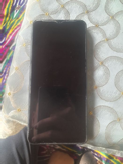 Telefon sotiladi A12