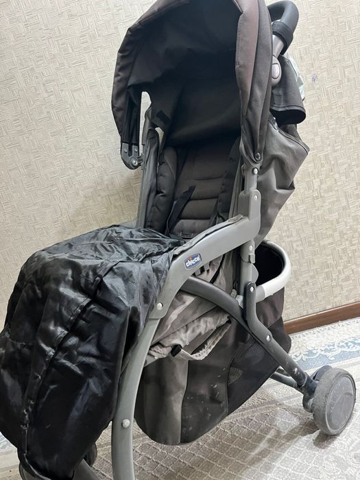 Коляска chicco,  жағдайы жақсы… Келіп көріңіздер